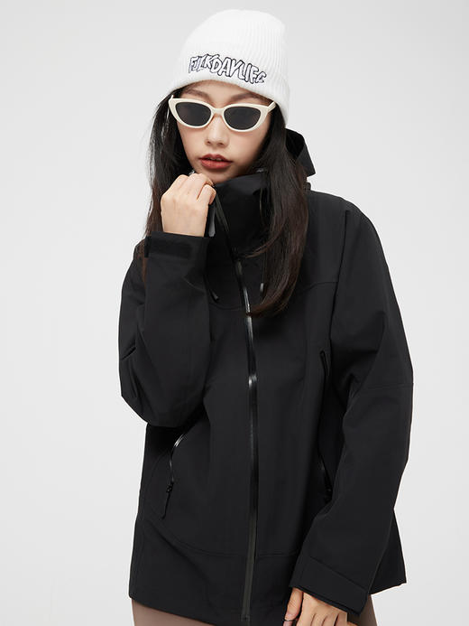 SWISS MILITARY瑞士军工/  情侣款冲锋衣男款女款外套 防水/防风 时尚百搭外套 520 外壳 商品图3