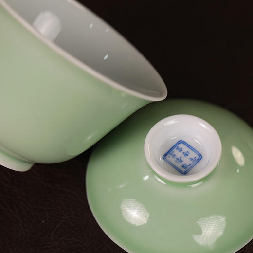 【忘言】 梅子箐斗彩翠山盖碗 曰何文人器 商品图2