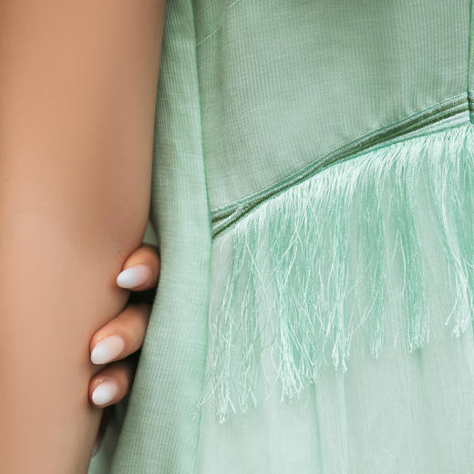 【林栖设计小店】【林栖推荐】（现货）2025年春夏新品绿色流苏无袖连衣裙背心裙N1953133 商品图6