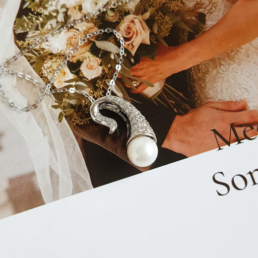 【天然正品】PT900镶钻镶号角造型天然约7.0MM近圆珍珠吊坠项链白色女士160525NJM51现售价：980特价 商品图5