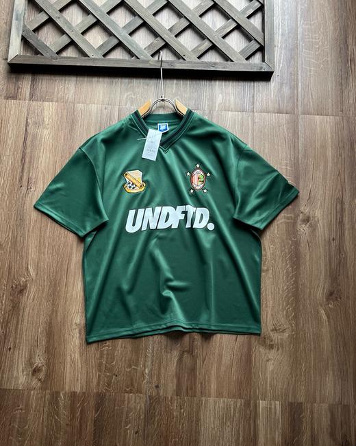 UNDEFEATED SS25 五条杠Logo运动徽标图案短袖足球俱乐部球衣 男女同款 商品图5