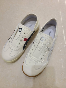 【云粉节】BF千百度2025秋款真皮软底德训鞋休闲轻便透气小白鞋A25450922吊牌价899活动价799