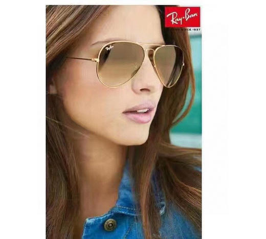 雷朋经典款太阳镜。 商品图9