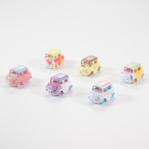 多美卡 梦之仿真车 三丽鸥家族系列3  盲盒1个 款式随机发 商品图2