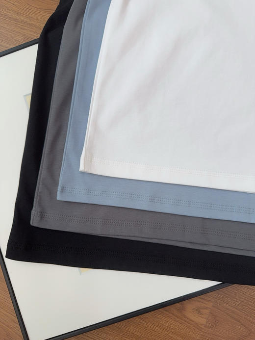 点此购买 迪桑特夏季男士日常通勤短袖T恤 jj 322673 商品图10