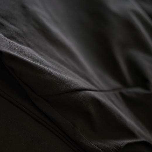 郎奴华菲一字肩小黑裙 | 女人这一生，一定要拥有一条小黑裙 商品图4