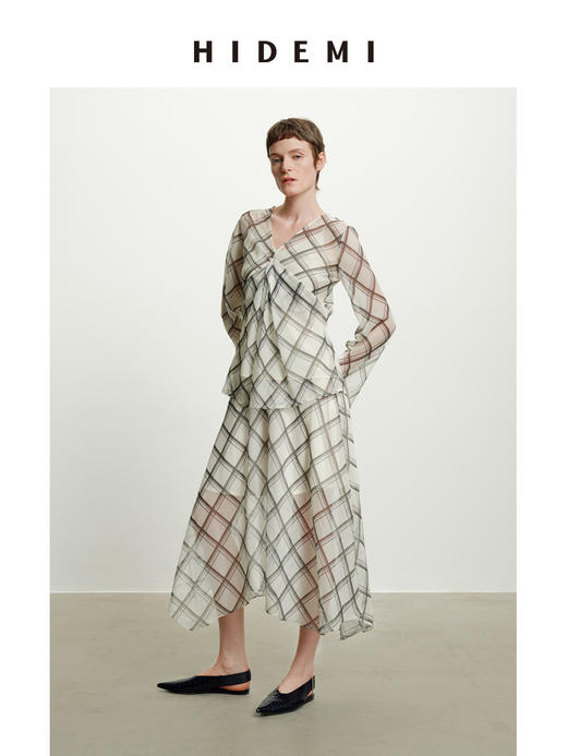 HIDEMI “我们做印花 ”系列原创手绘格纹清透薄纱缎上衣半裙套装 商品图5