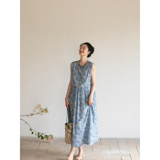 牧衣游原创 夏花印花纯棉连衣裙宽松文艺碎花无袖长裙 空山流水 商品图2