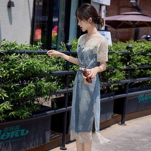 2025年夏季蕾丝牛仔拼接连衣裙(配腰带)温柔淑女风连衣裙YLFS8998 商品图2