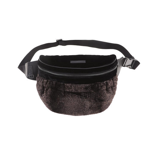 8055187326094 EMPORIO ARMANI 男士时尚轻便户外登山运动休闲大容量胸包腰包【32*6*24cm】 商品图0