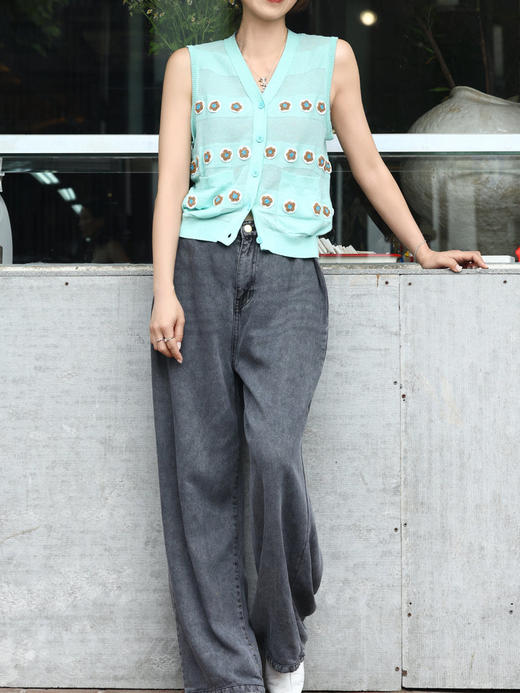 TYNVIE 花卉钩编贴花透视针织背心 - 薄荷绿 商品图10