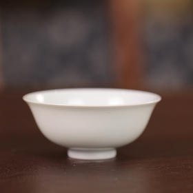 【曰何】青花釉里红拾花品杯