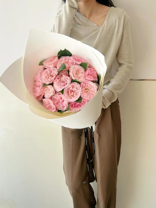 粉梅拉玫瑰【堤坝上有兜卖风筝的小贩，他们在预售浪漫】简小姐精选粉色 稀有玫瑰粉梅拉 2件包邮 下单7天发货 商品图7