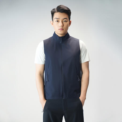 4158m 政企精英 专属定制  远空soft轻量马甲 商品图3