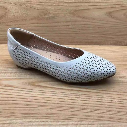 豪行2024年夏季新品时尚休闲真皮镂空浅口女单鞋24267589 商品图0