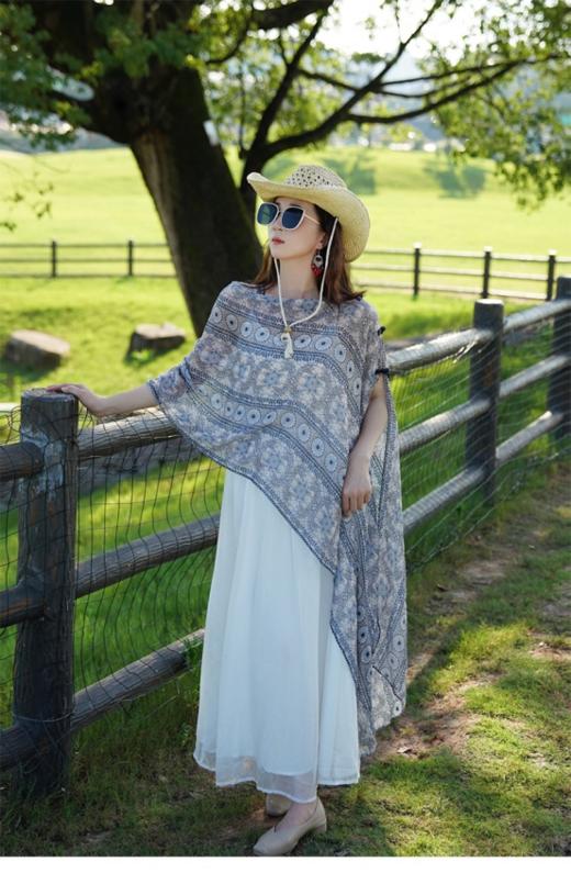 ☺️【夏日旅行风沙滩盘扣披肩】家人们谁懂啊！！🌸带着这件夏日旅行风沙滩盘扣披肩去海边， 直接被路人追着要链接！！ 商品图2