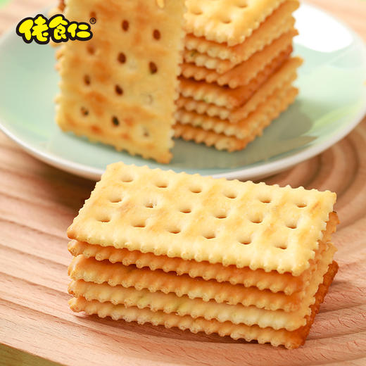 【佬食仁香葱苏打饼干】传统工艺慢火烘培 精选新鲜葱段榨汁加入 一份2箱 性价比超高 商品图7
