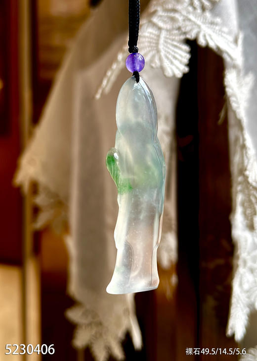 5230406，高冰近玻璃飘翠观音裸石。具体价格微信咨询 商品图5