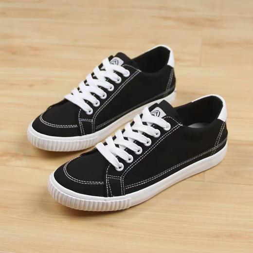 2F女款网面板鞋 商品图0