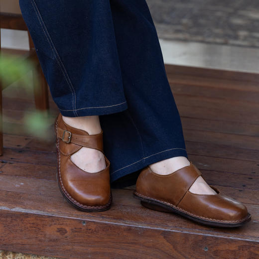 牧衣游 文艺复古平底舒适百搭单鞋 云天【不支持会员折】 商品图0