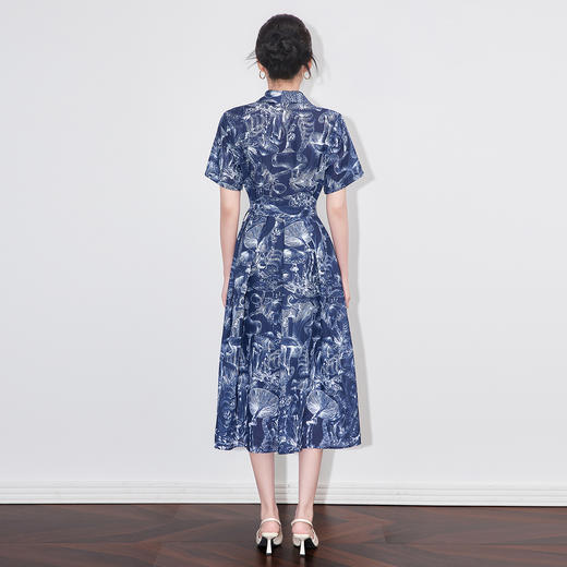 「高货wl」全新升级【铂金会员367/天猫489/差价122】(10204)洛诗琳通勤气质翻领印花连衣裙2025夏季新款度假风衬衫裙 商品图1