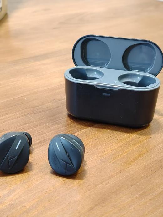 【降价拍卖】拜亚 费兰朵真无线蓝牙耳机 商品图3