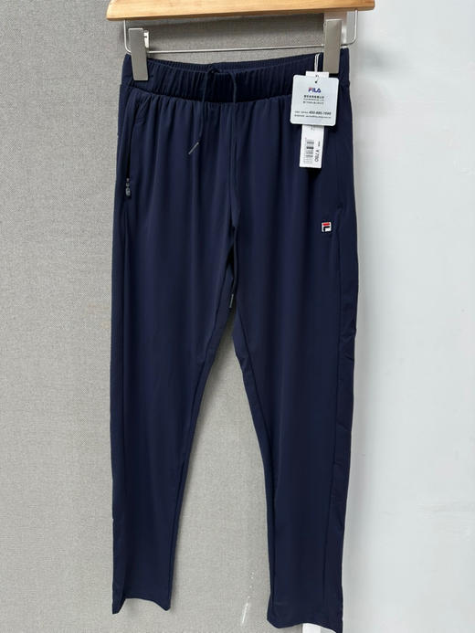 斐乐官网同步空气运动裤薄到怀疑人生 商品图1