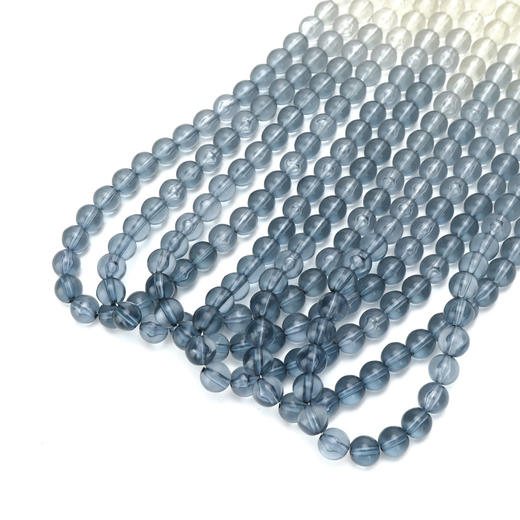 8058644901827 EMPORIO ARMANI 女式现代自然风小众设计串珠工艺渐变色8字项链 商品图3