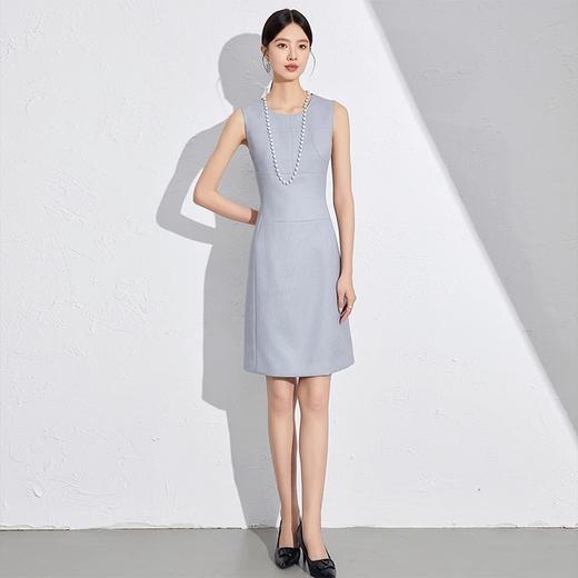 IWY/灰色高端精致连衣裙职场高级感背心裙子女夏大方简约美容院工作服NQ1190+NC2039 商品图3