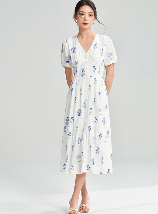 重工刺绣花朵薄棉透气法式简约V领收腰显瘦气质连衣裙 商品图6