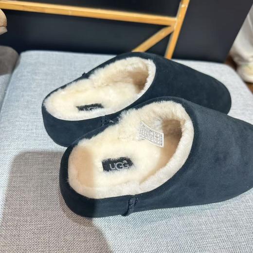2楼UGG卡皮巴拉小土豆毛拖吊牌价1099 商品图4