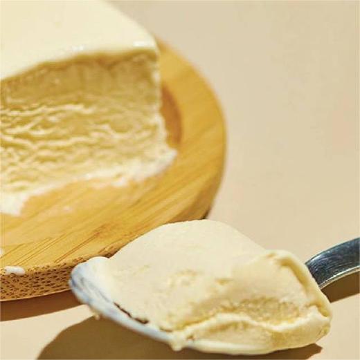 美登糕百年雪糕系列 | 从小吃到大的雪糕 ! 零蔗糖低卡不怕胖，甄选新西兰进口奶源，4.5倍浓缩生牛乳，口感更浓郁 ! 醇厚丝滑不甜腻 ! 商品图7