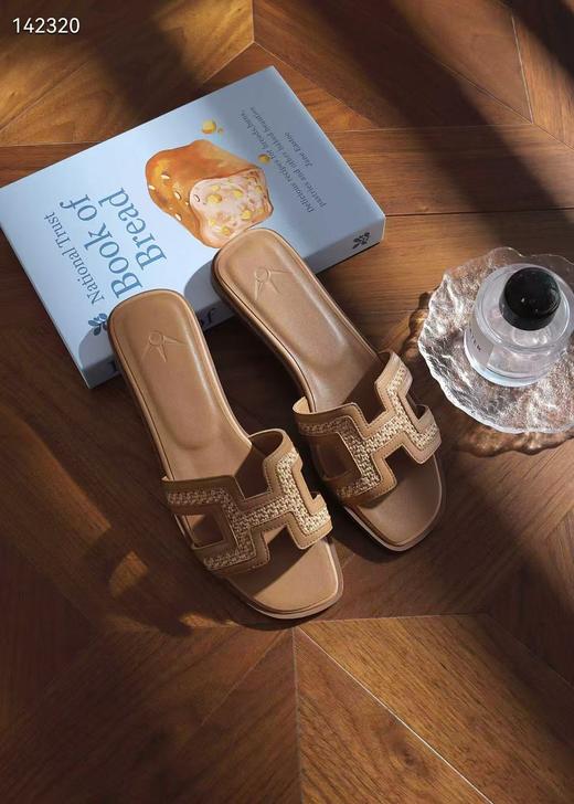 经典洋气编织H真皮拖鞋 商品图3