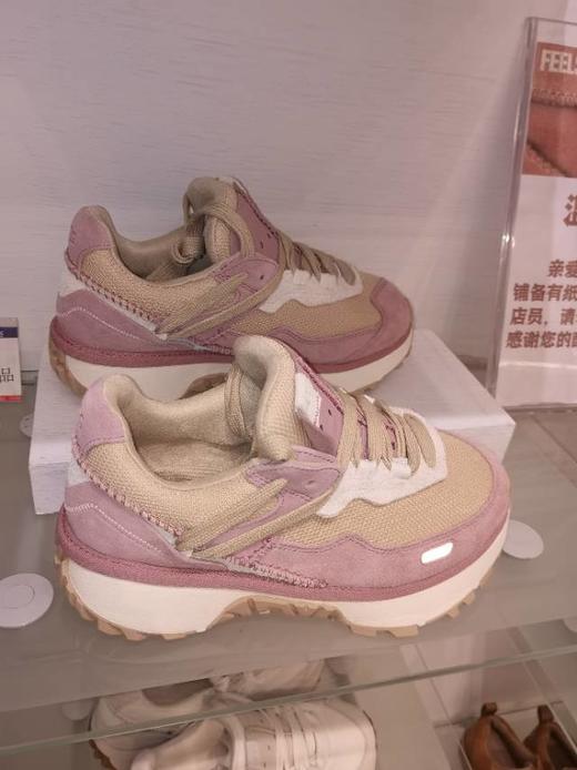 2楼UGG1167491深口女鞋吊牌价1399 商品图0