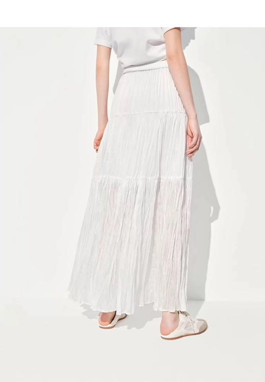 【白月光】乱褶肌理松紧腰长款半裙 面料垂坠 轻质好穿 无序烫褶 在裙摆间形成充满呼吸感的立体雕塑 自然中腰松紧弹力设计 友好包容腰腹 宽松A字蛋糕裙型 商品图1