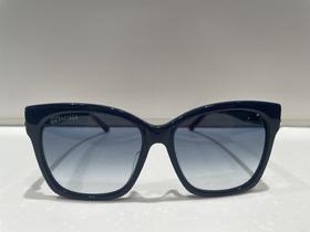 开云眼镜 巴黎世家 太阳眼镜女  BB0102SA-005【不退不换，介意勿拍】