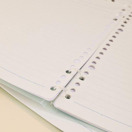 国誉(KOKUYO)笔记本子Campus超薄四孔活页本A5/B5 10张8mm横线内页 商品图3