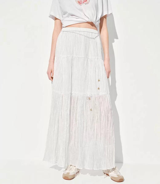 【白月光】乱褶肌理松紧腰长款半裙 面料垂坠 轻质好穿 无序烫褶 在裙摆间形成充满呼吸感的立体雕塑 自然中腰松紧弹力设计 友好包容腰腹 宽松A字蛋糕裙型 商品图0