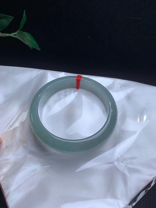 620314， 58.5晴底色手镯，整条带晴底色，底妆均匀干净 商品图4