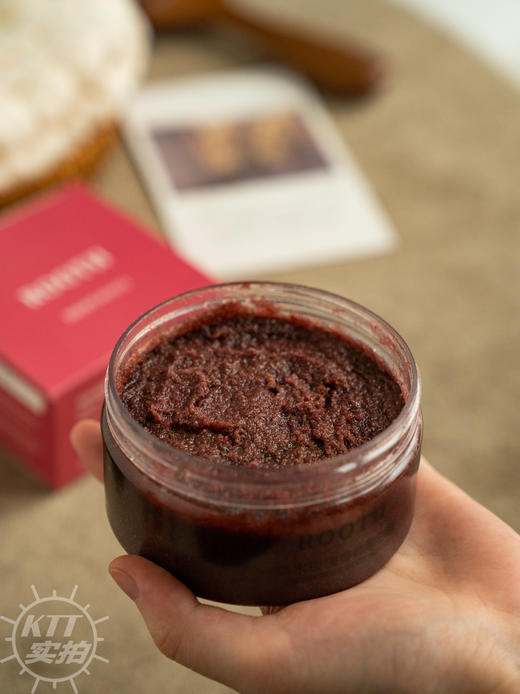 古希腊掌管抛光的神❗【ROOTH乌木玫瑰磨砂膏】磨砂+润肤+留香三合一！把鸡皮老角质全搓掉！ 商品图9