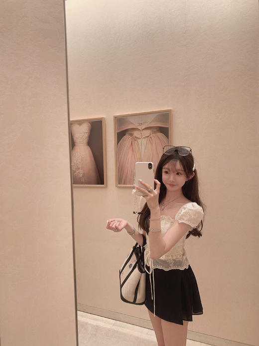 金蘑菇菇 Atelier奥赛博物馆 花样蕾丝套组/甜美精致泡泡袖短上衣 商品图10