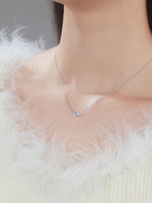 卡蒂罗KADER 星河之梦项链 璀璨闪耀吸睛满天星轻奢时尚法式小众设计锁骨链 日常百搭恋爱浪漫精致 925银 项链 女款 银色 礼盒款女生 商品图5