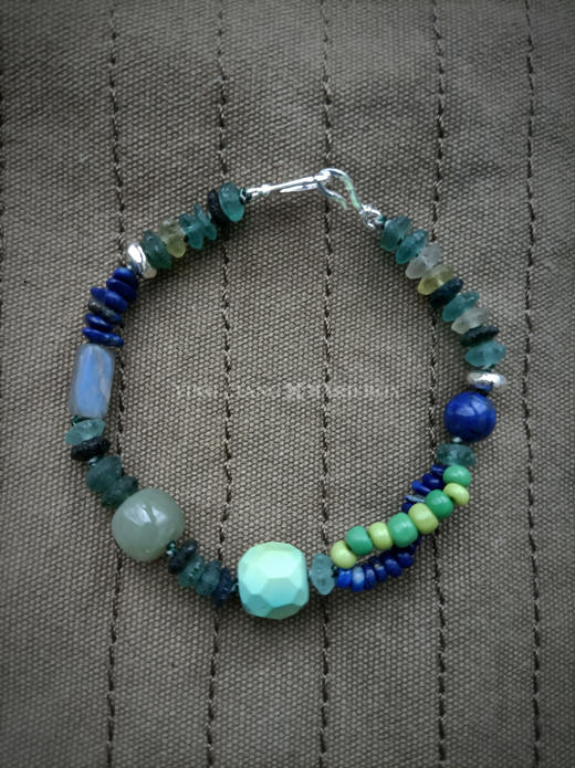 原创【风格～孤品手作】绿松石琉璃手链｜非7日无理由退换货 商品图6