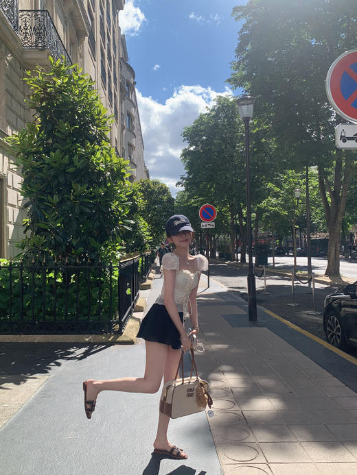 金蘑菇菇 Atelier奥赛博物馆 花样蕾丝套组/甜美精致泡泡袖短上衣 商品图8