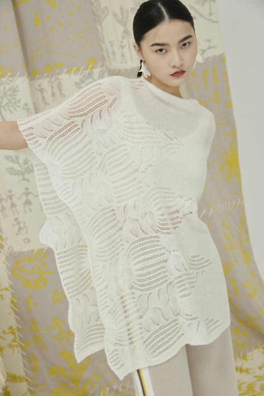 镂空花针织斗篷披肩 SJS94P121K 商品图0