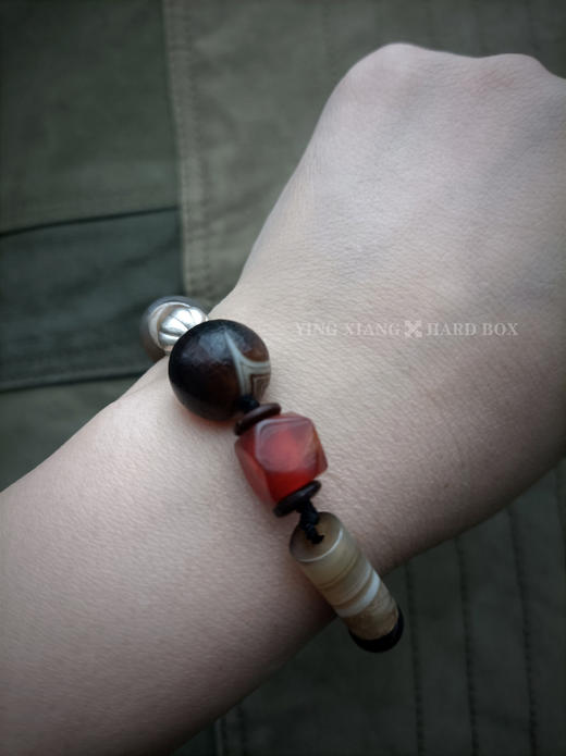 原创【风格～孤品手作】玛瑙琉璃手链｜非7日无理由退换货 商品图5