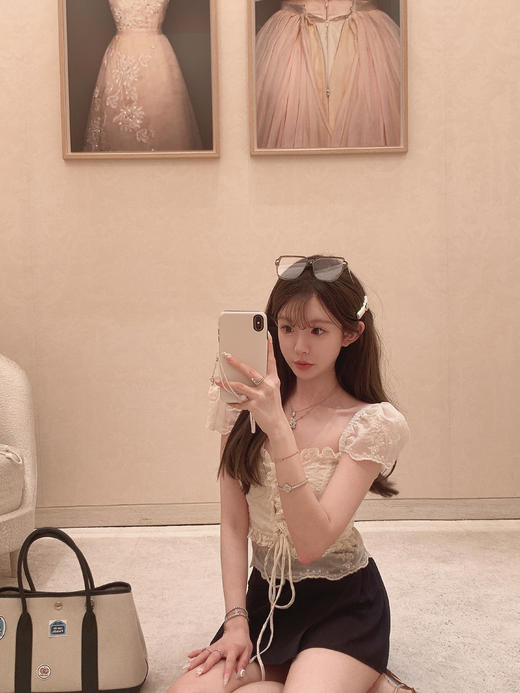 金蘑菇菇 Atelier奥赛博物馆 花样蕾丝套组/甜美精致泡泡袖短上衣 商品图12