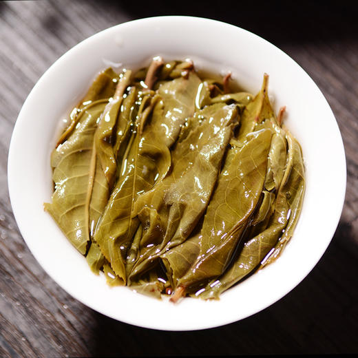 【年中狂欢】冰岛老寨600年以上古树！纯手工挑捡黄金叶！爆棚冰糖甜 冰糖韵！2024年头春，冰岛老寨6号老村长直供！真心好喝！ 商品图3