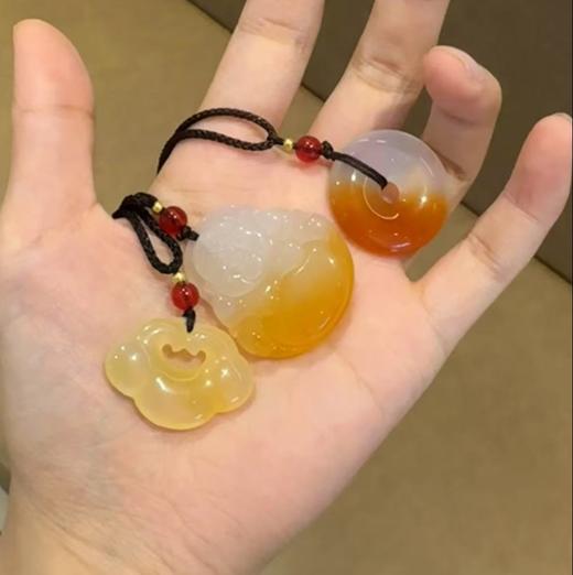 【下单即送同材质吊坠】GIRATI天山翠手镯 蜜糖手镯 赠佛公|平安环|福禄吊坠（3选1）带礼盒证书 商品图6