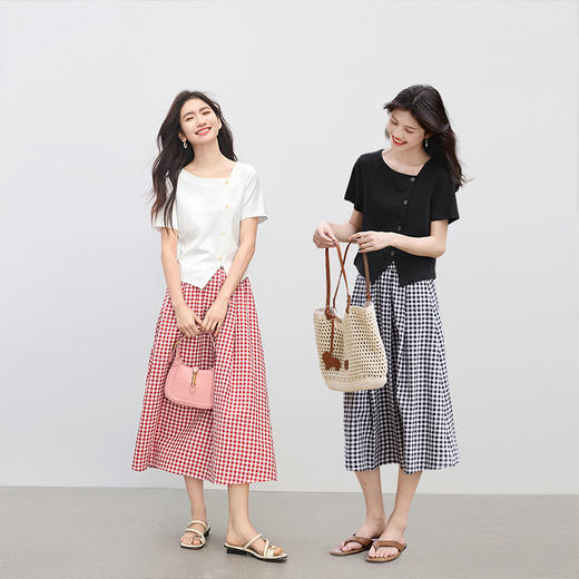 【专属特价】熙世界复古格纹半身裙女2025夏季新款设计感知识分子风中长款伞裙 商品图2